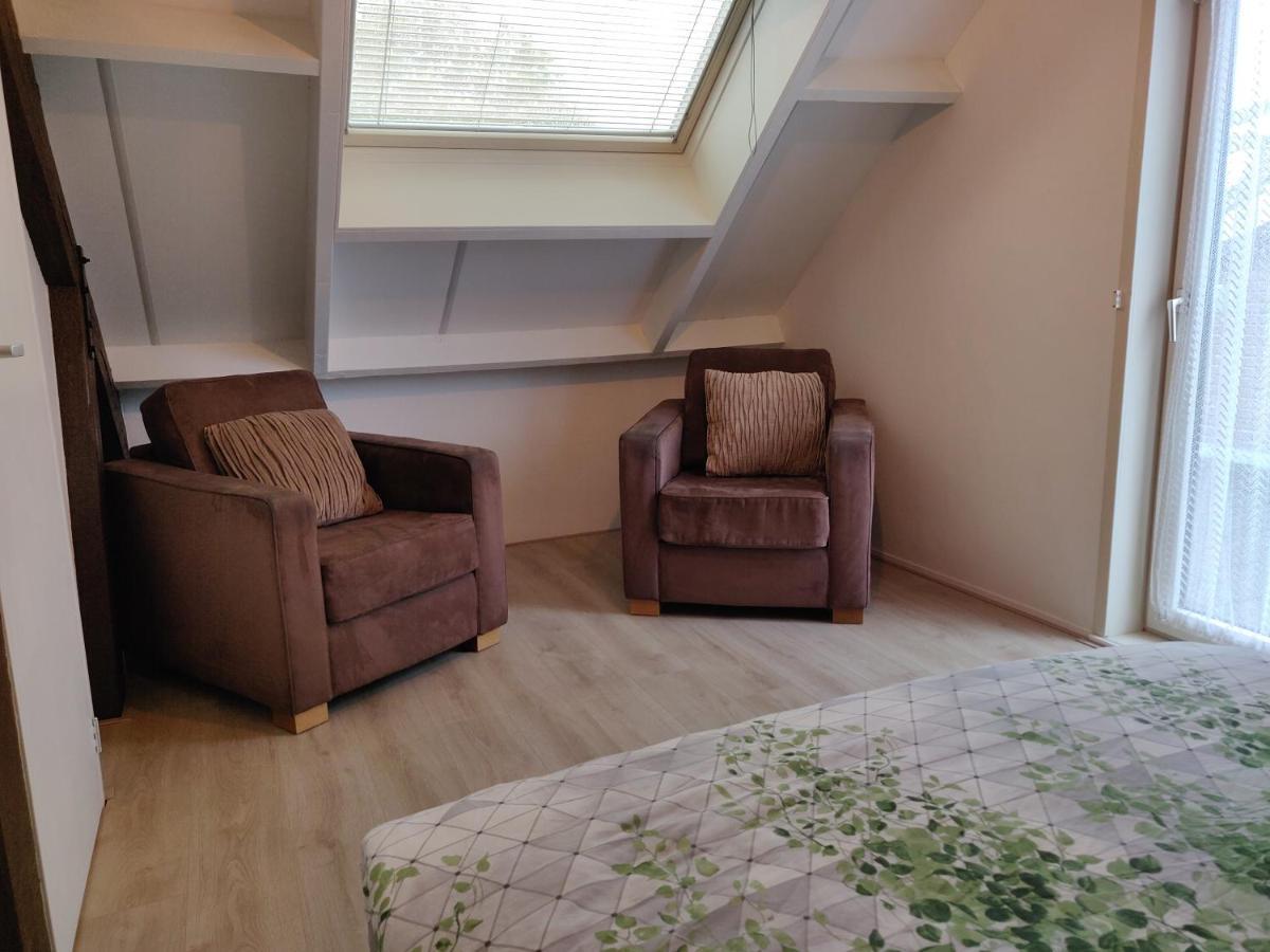 Vakantiehuis Achterhuis Ons Hoekje Houten Extérieur photo